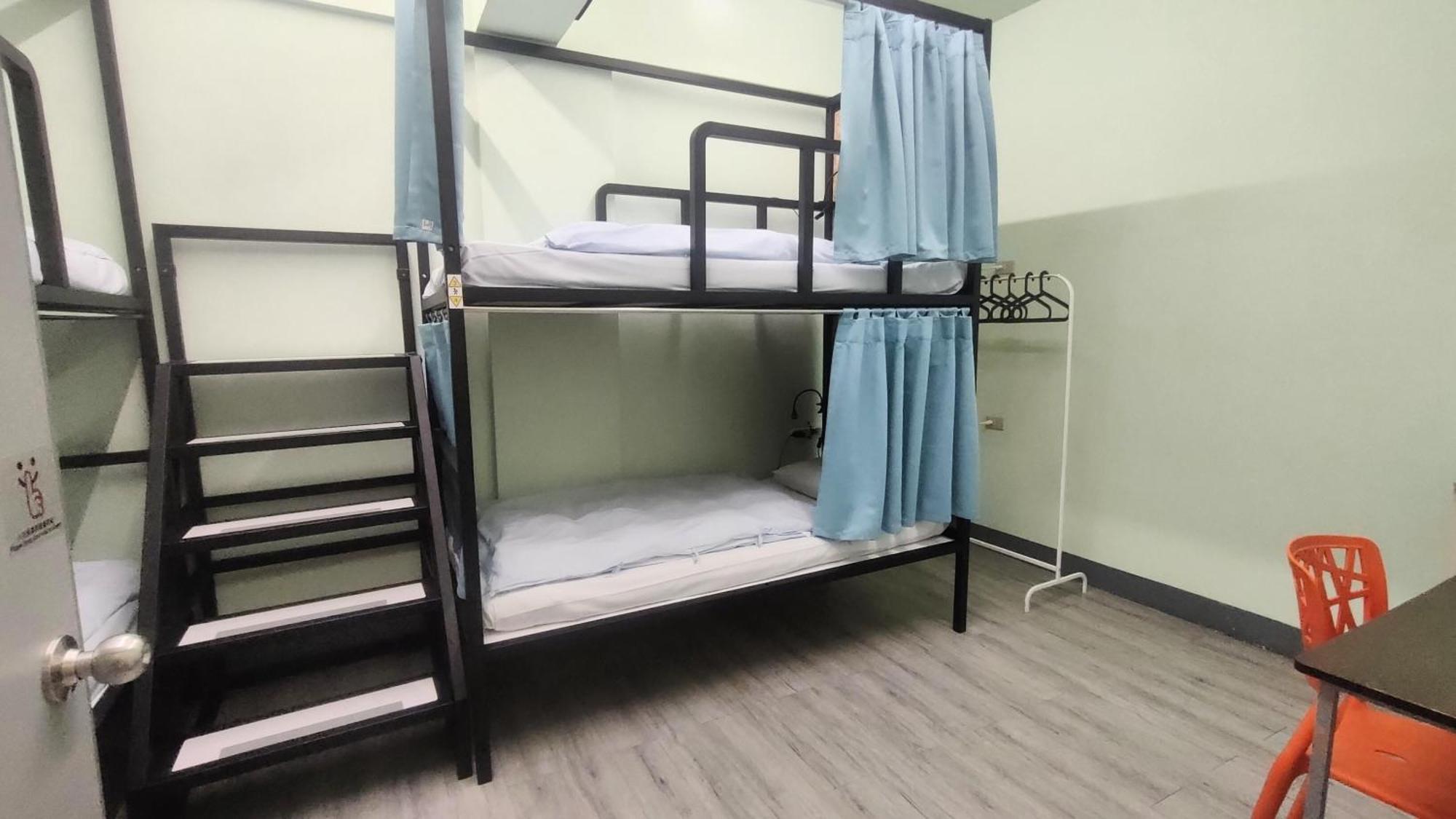 On My Way - Taipei Hostel Екстер'єр фото