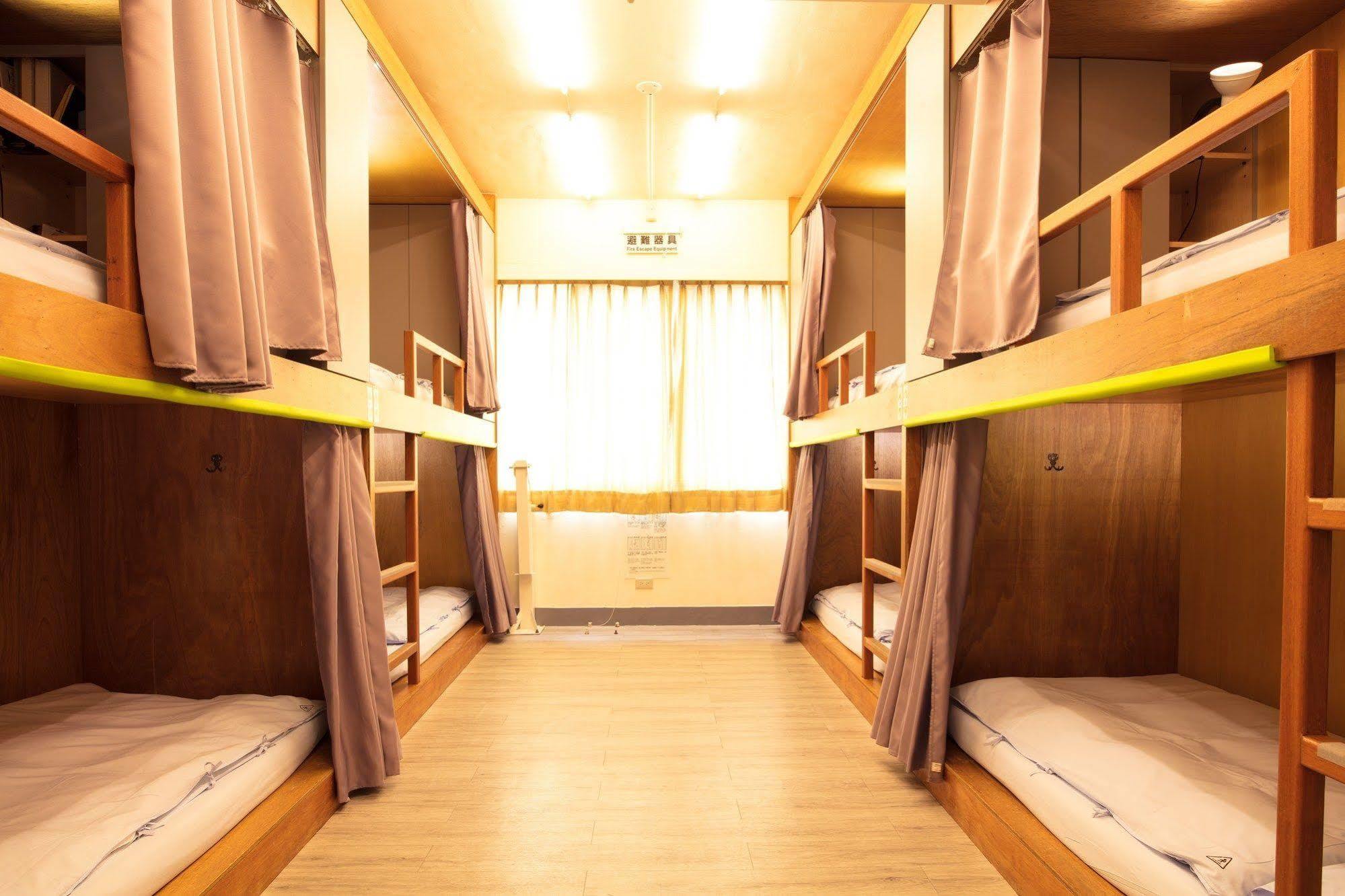 On My Way - Taipei Hostel Екстер'єр фото